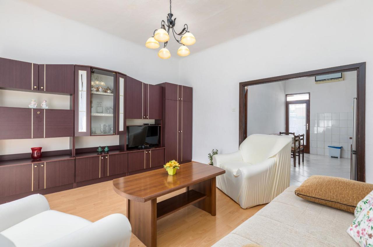 פאז'אנה Apartment Ana מראה חיצוני תמונה