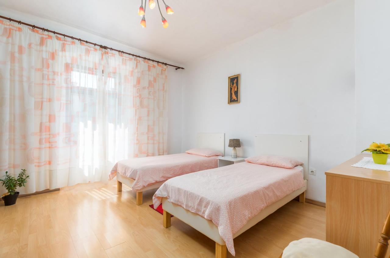 פאז'אנה Apartment Ana מראה חיצוני תמונה